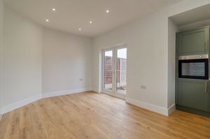 Kitchen/Diner- click for photo gallery